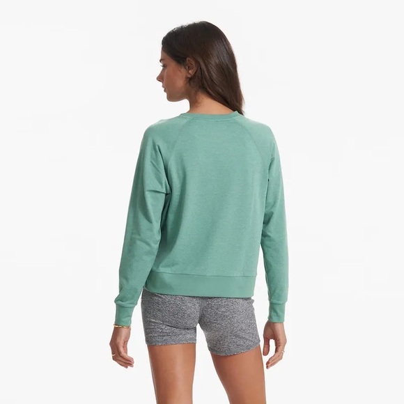 Vuori Women’s Long-Sleeve Halo Crew – Medium – Celadon Heather - Picture 2 of 4
